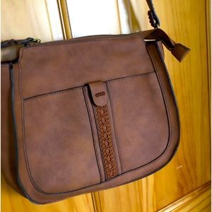 NWOT, adjustable strap, brown purse